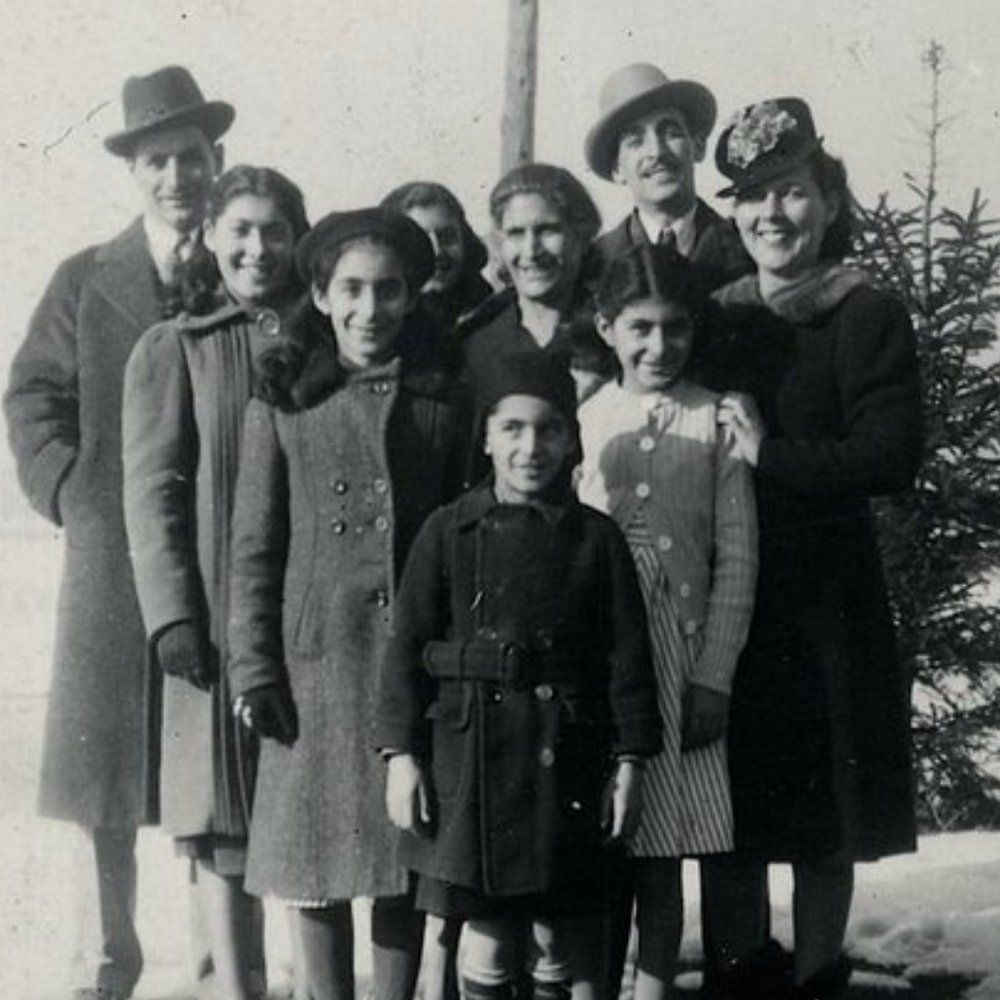 Meet your Posher, Mama